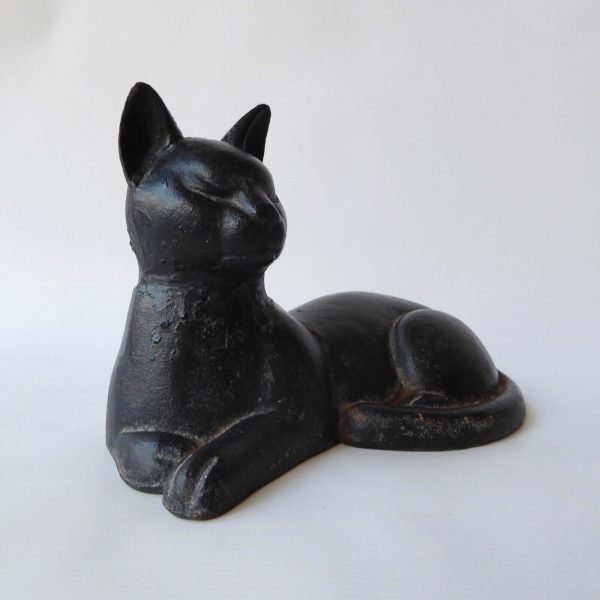 Vintage cast iron sleeping black cat door stop ornament, 1950s 1960s mid century - Image 5