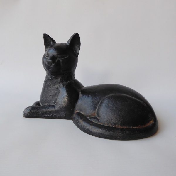 Vintage cast iron sleeping black cat door stop ornament, 1950s 1960s mid century - Image 10