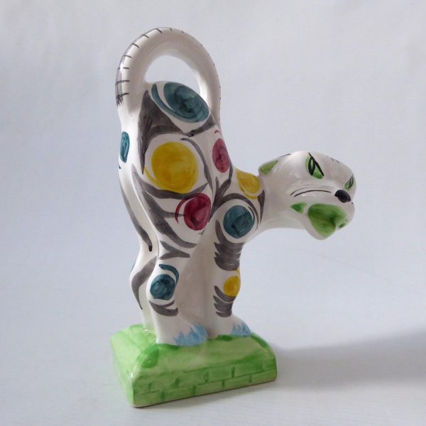 Vintage scaredy cat, ceramic angry figurine. English vintage kitsch statue 1950s - Image 8