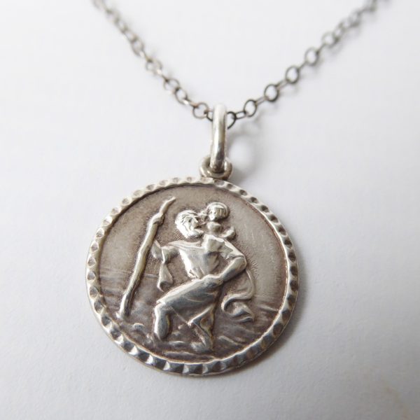 Vintage sterling 925 silver small round St Christopher pendant & 17" necklace - Image 4