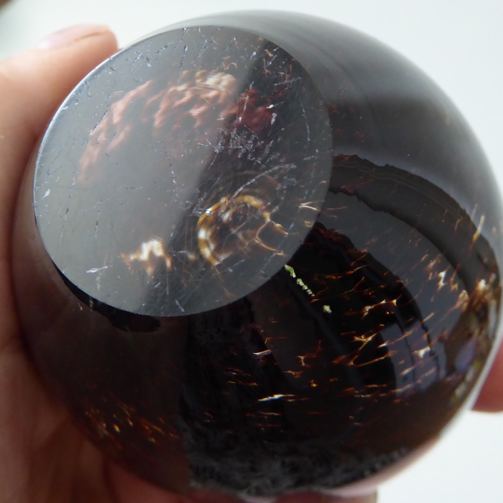 Wedgwood speckled brown art glass apple sculpture paperweight, RSW230 vintage - Image 9