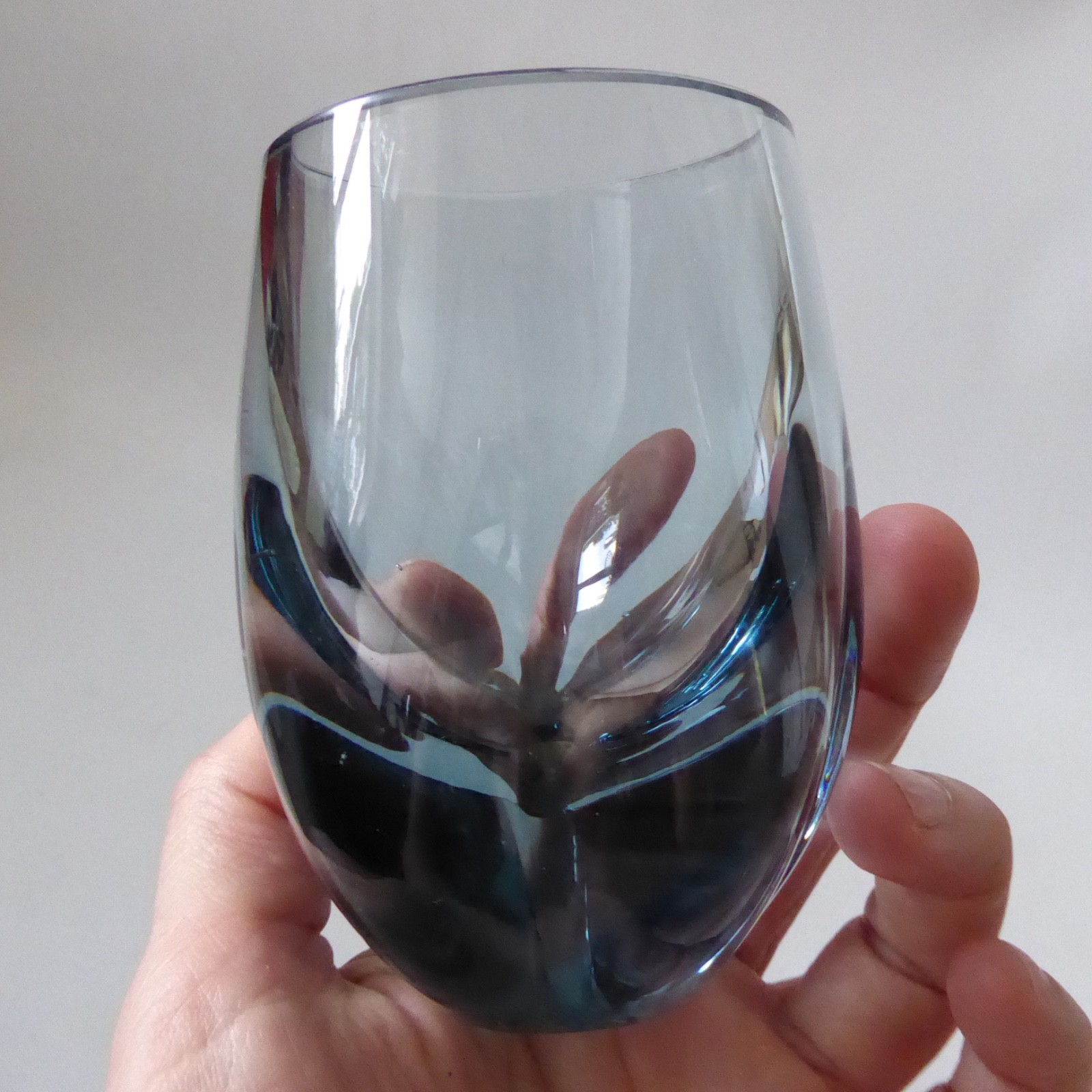 Whitefriars 9392 Arctic Blue 4" lobed vintage art glass vase pot, 1960s vintage - Image 8