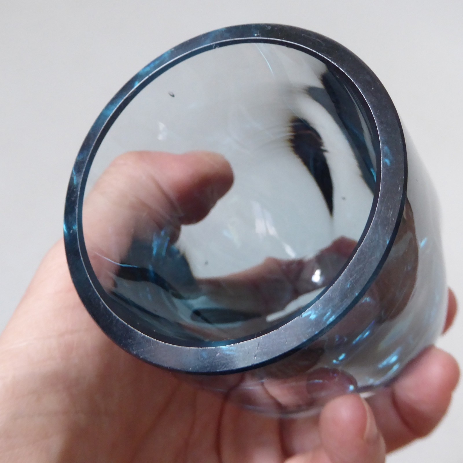 Whitefriars 9392 Arctic Blue 4" lobed vintage art glass vase pot, 1960s vintage - Image 9