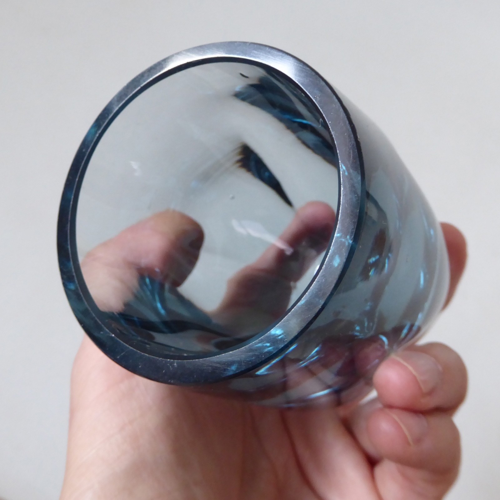 Whitefriars 9392 Arctic Blue 4" lobed vintage art glass vase pot, 1960s vintage - Image 10