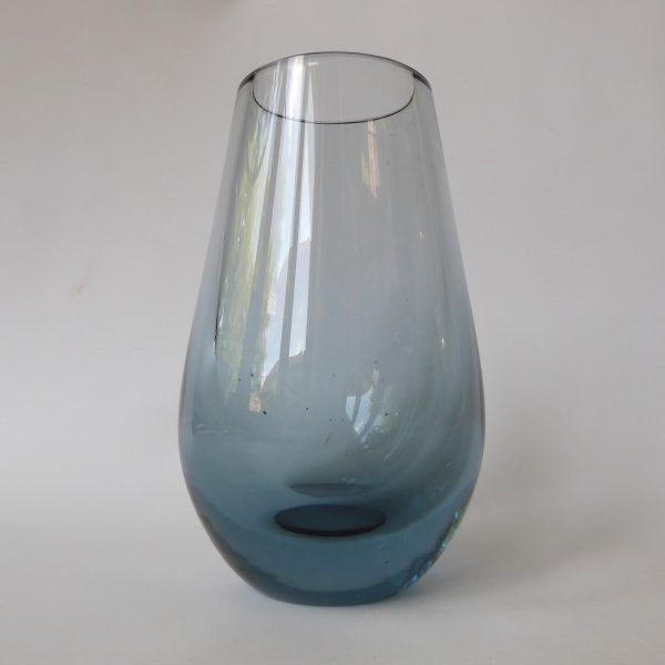 Whitefriars 9538 art glass vase, Arctic Blue bulbous 6". Vintage 1960s mid cent. - Image 3