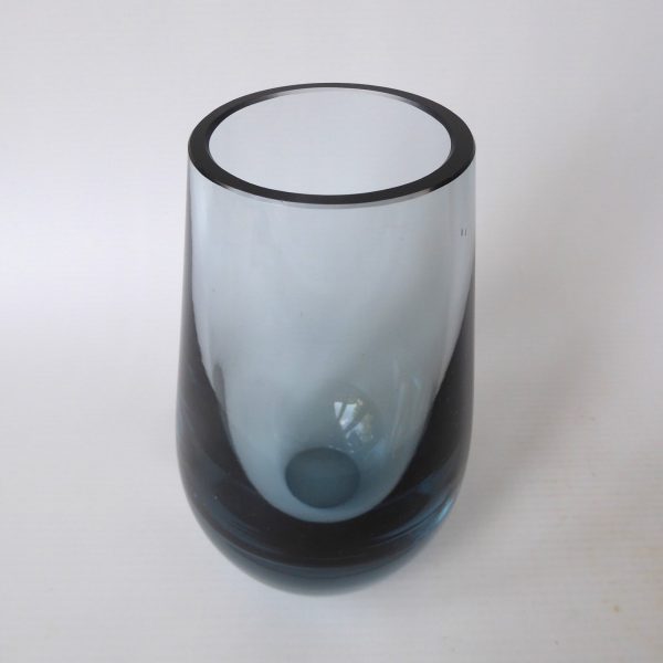 Whitefriars 9538 art glass vase, Arctic Blue bulbous 6". Vintage 1960s mid cent. - Image 6