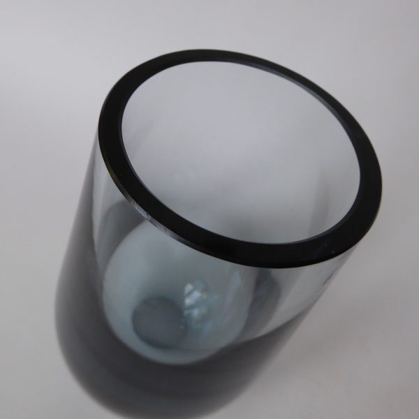 Whitefriars 9538 art glass vase, Arctic Blue bulbous 6". Vintage 1960s mid cent. - Image 7
