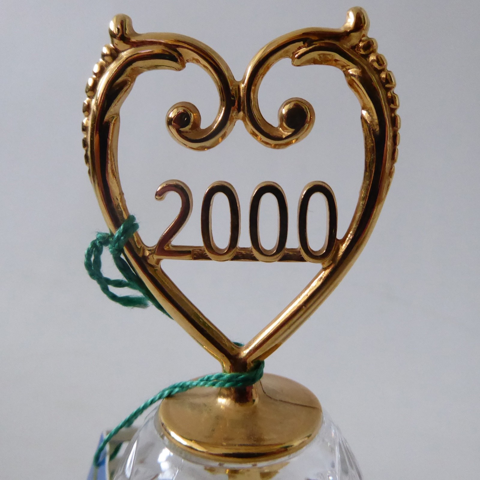 Year 2000 Killarney Ireland 24% lead crystal glass bell 22 carat gold finish Y2K - Image 6