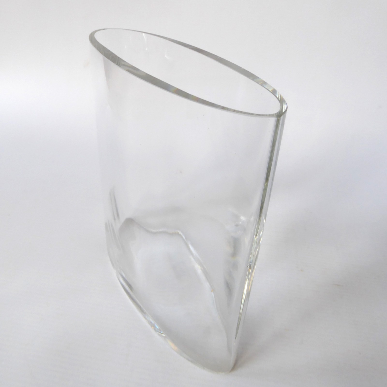 iittala Ovalis 3036 vintage art glass vase by Tapio Wirkkala Finland. Oval clear - Image 6